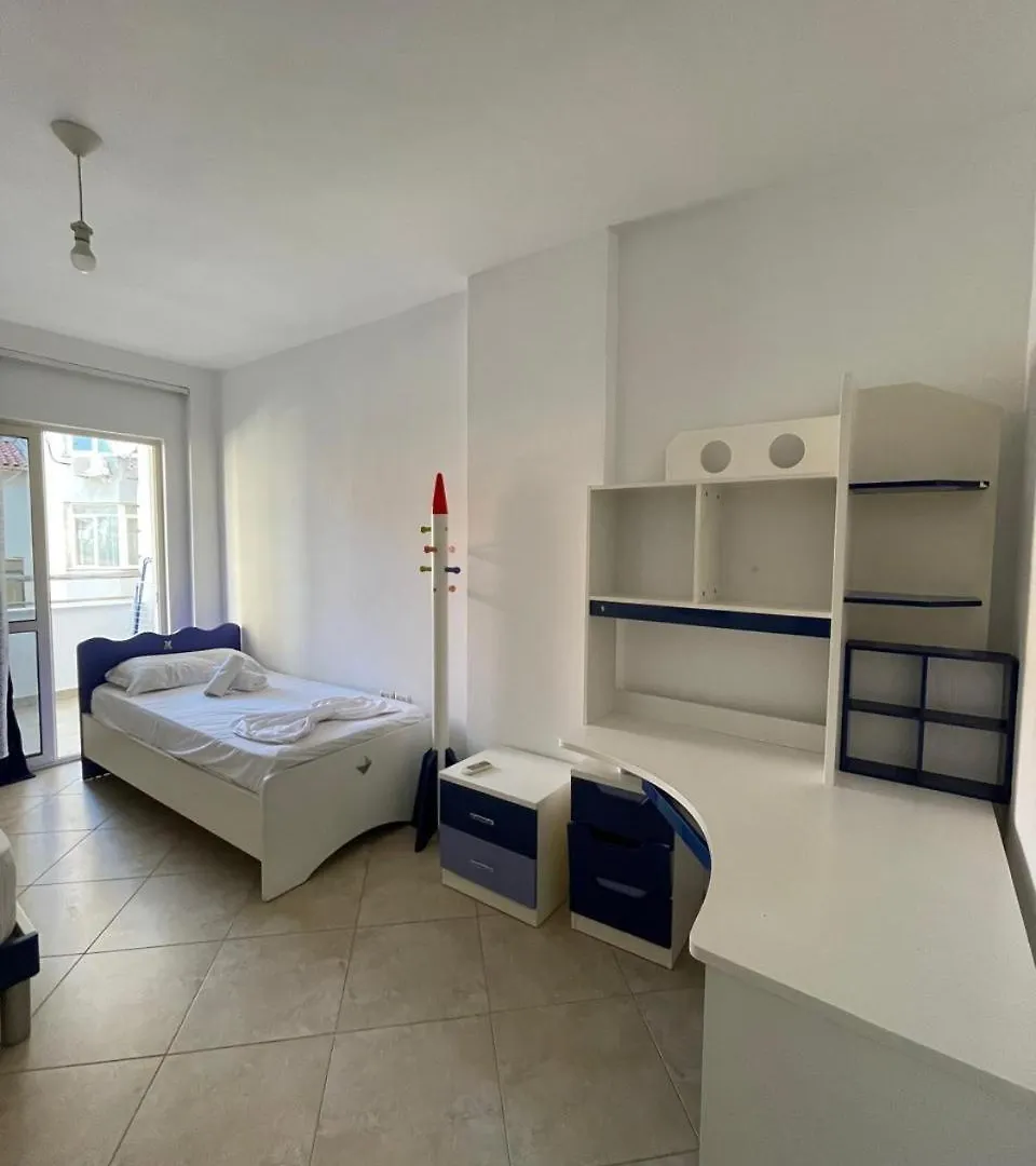 Neo Apartments Tirana 0*,  Albania